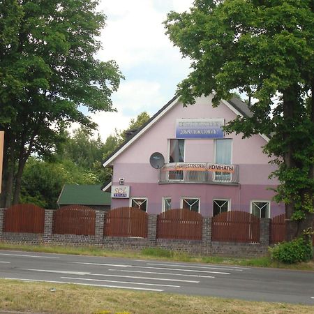 Gaestehaus Sol Tour Ahrensfelde Eksteriør bilde